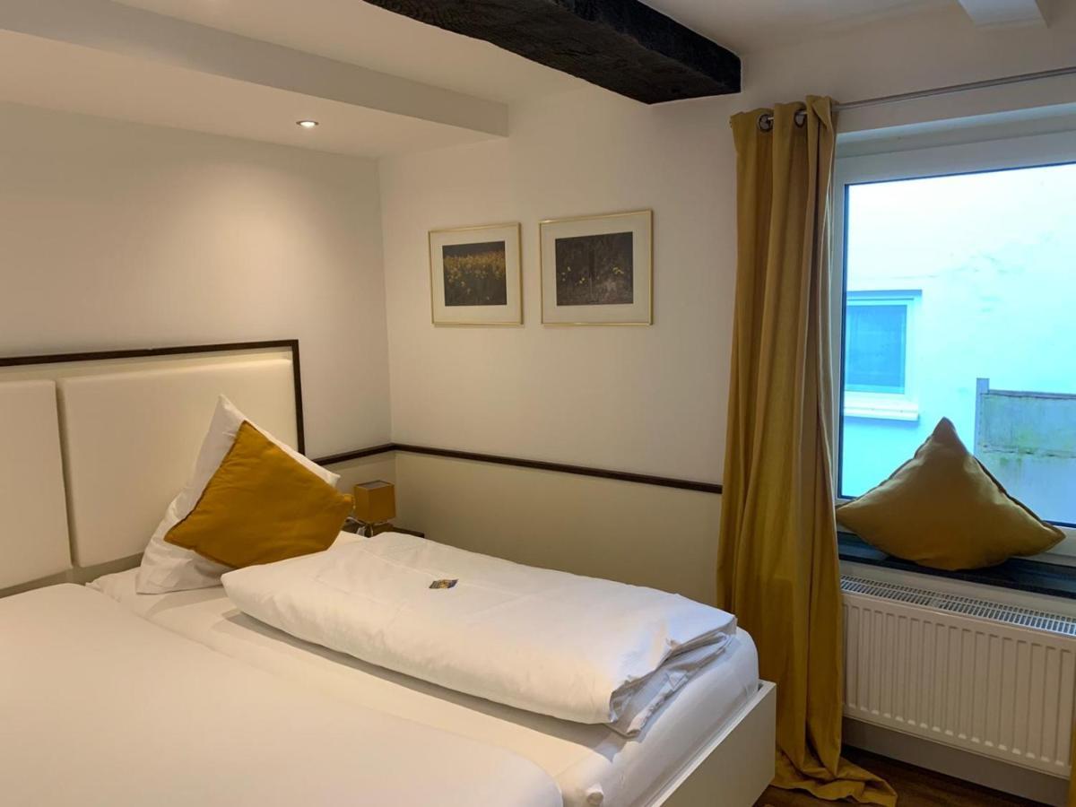Hotel Zum Braunen Hirschen Bad Driburg Dış mekan fotoğraf